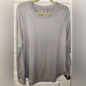 Women’s Athleta Heather Gray Long Sleeve Tee Size XL